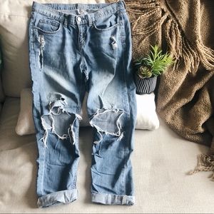 AEROPOSTALE Ripped Boyfriend Jeans